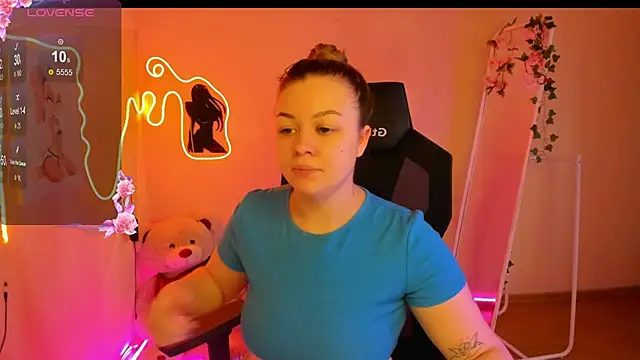 AmeliePeach online show from 04-08-26, 03:06