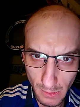 Snapshot of UpbeatXiphias chatting on 04-11-26, 04:22 UpbeatXiphias online show from 04-11-26, 04:22