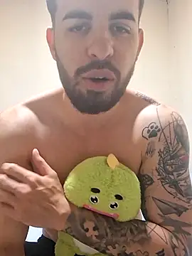 leoxxxgato online show from 04-09-26, 09:42