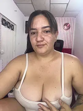 Fresita-12 online show from 04-15-26, 02:18