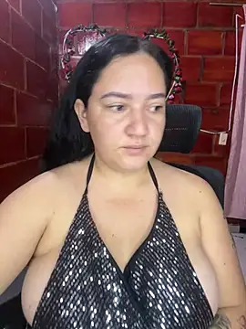 Snapshot of Fresita-12 chatting on 06-20-26, 05:54 Fresita-12 online show from 06-20-26, 05:54