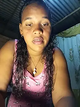 Snapshot of michelle_castillo chatting on 04-19-26, 03:06 michelle castillo online show from 04-19-26, 03:06