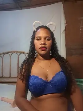 Snapshot of michelle_castillo chatting on 05-08-26, 03:34 michelle castillo online show from 05-08-26, 03:34