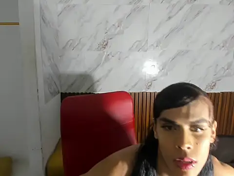 stefani robles online show from 05-18-26, 11:54