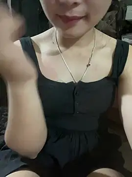   Mochi squirt   online show from 04-10-26, 01:05