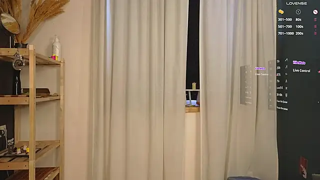 Snapshot of twistedlatte chatting on 04-06-26, 06:25 twistedlatte online show from 04-06-26, 06:25