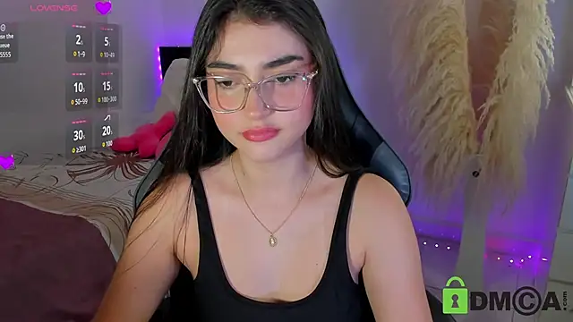 esmeralda le online show from 07-29-26, 10:30