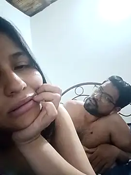 SantiMia online show from 04-06-26, 12:52