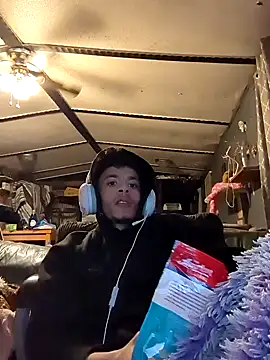 Bbcx2 online show from 04-06-26, 12:30