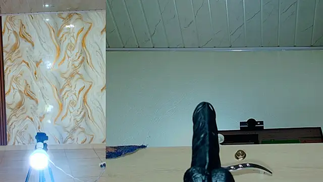 Snapshot of peachy__baby chatting on 06-18-26, 11:14 peachy baby online show from 06-18-26, 11:14
