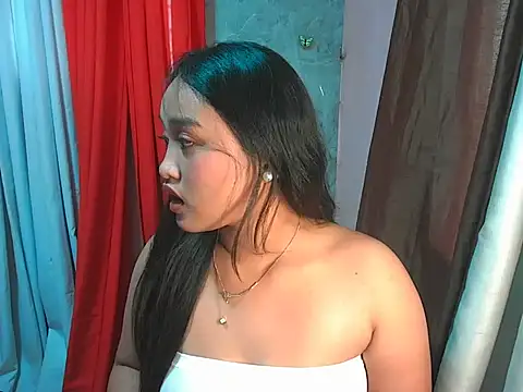 ur truelyhot dre online show from 04-15-26, 05:36