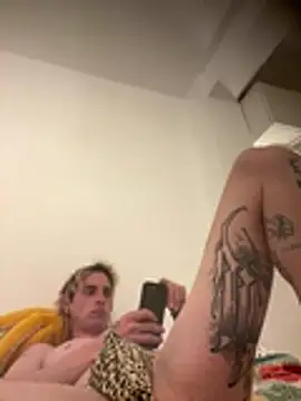 lucasdeexxx online show from 04-06-26, 09:05