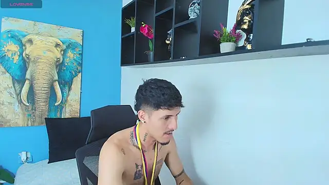 ALEXXXTREM69 online show from 04-24-26, 12:13