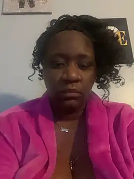 amberchill26 online show from 04-20-26, 03:04