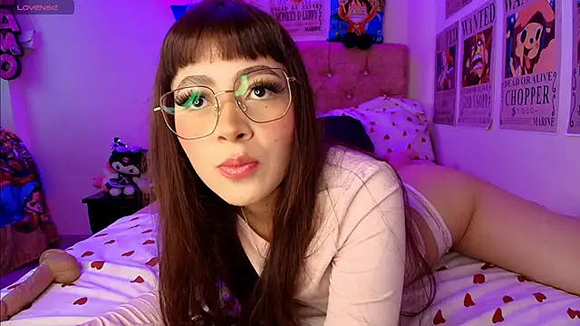 Snapshot of AkiraYami chatting on 05-11-26, 08:06 AkiraYami online show from 05-11-26, 08:06