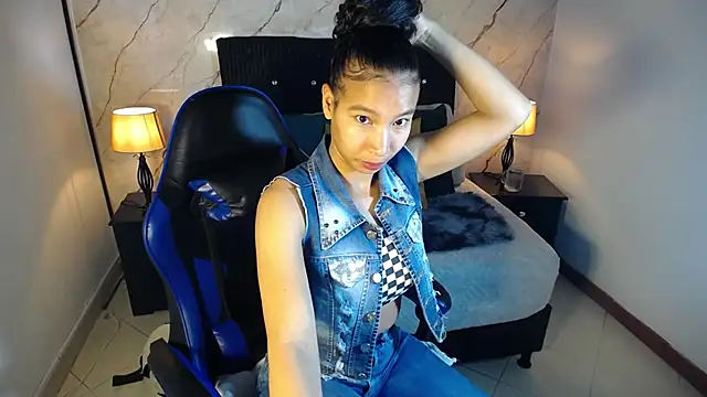 hasley cute online show from 05-06-26, 07:30