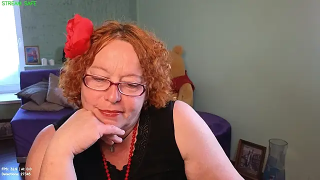 Fara Flutte online show from 06-21-26, 08:28
