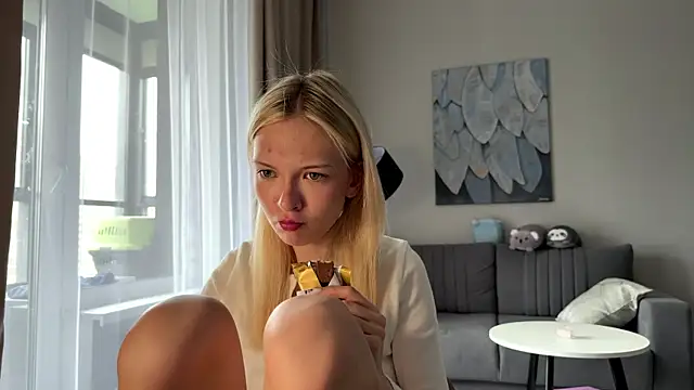 EvelineMolima online show from 05-23-26, 07:46