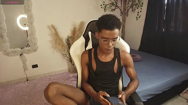 IamAndrey online show from 04-13-26, 03:28