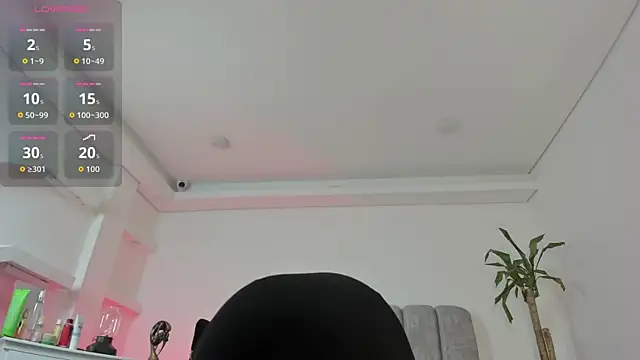 Snapshot of im_merlina chatting on 04-28-26, 12:32 im merlina online show from 04-28-26, 12:32