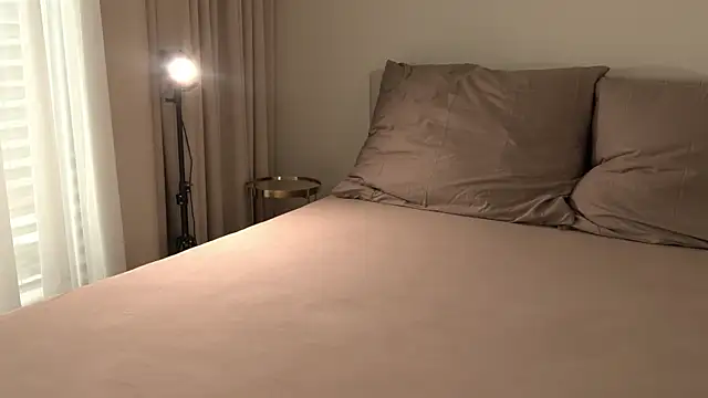 Alissa fs online show from 05-19-26, 01:39