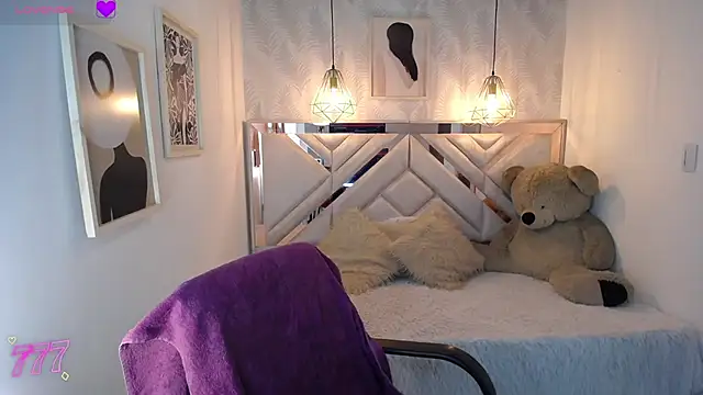 ahmy  online show from 04-28-26, 07:41