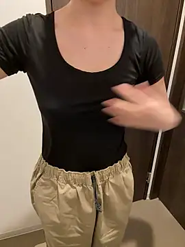 MOMO ch oo online show from 06-11-26, 05:27