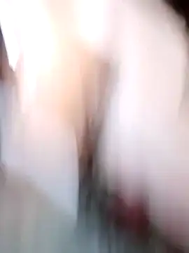 Snapshot of CowgirlRider001 chatting on 04-09-26, 05:40 CowgirlRider001 online show from 04-09-26, 05:40