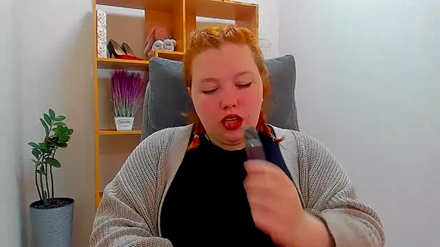 Aillia-Rous online show from 04-18-26, 06:17