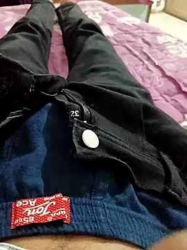 ekwjj online show from 04-14-26, 07:20