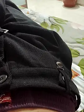 ekwjj online show from 04-19-26, 06:54