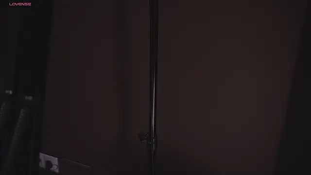 Emilicious online show from 04-12-26, 05:23