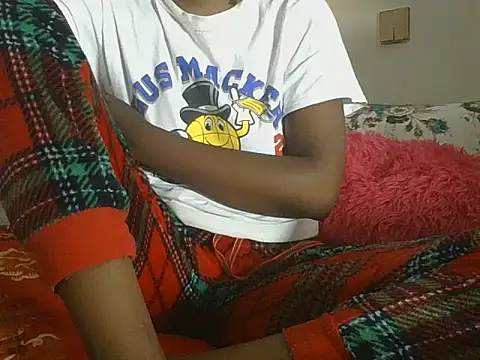 smallmummy02 online show from 04-09-26, 07:47