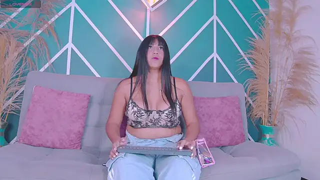 Grace Walkerr online show from 04-08-26, 01:55