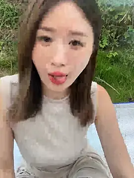 qin205205 online show from 07-14-26, 11:49