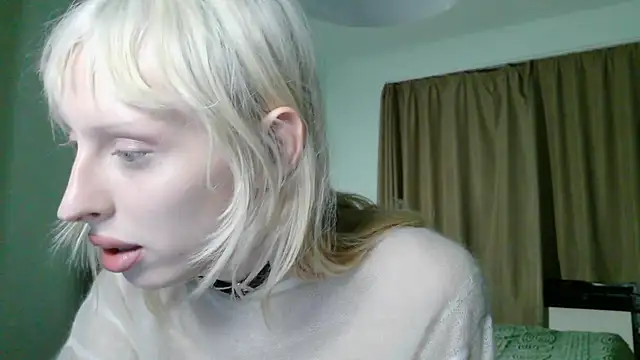 Sora100000 online show from 04-19-26, 08:44