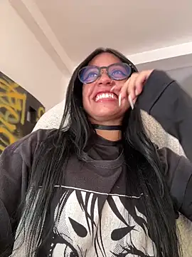 Kattze  online show from 04-09-26, 08:36