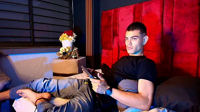 Snapshot of RomeoBoselli__ chatting on 06-14-26, 02:24 RomeoBoselli online show from 06-14-26, 02:24