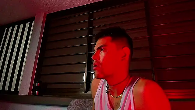 Snapshot of RomeoBoselli__ chatting on 06-29-26, 10:15 RomeoBoselli online show from 06-29-26, 10:15