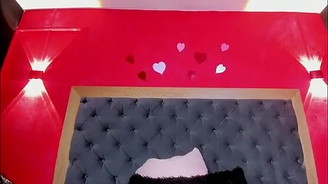 Snapshot of RosyRoos chatting on 05-05-26, 06:16 RosyRoos online show from 05-05-26, 06:16