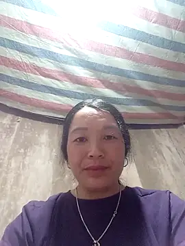 Snapshot of vanlucky2 chatting on 04-25-26, 01:41 vanlucky2 online show from 04-25-26, 01:41