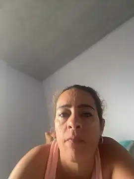 Natigoonzalez online show from 04-23-26, 01:13