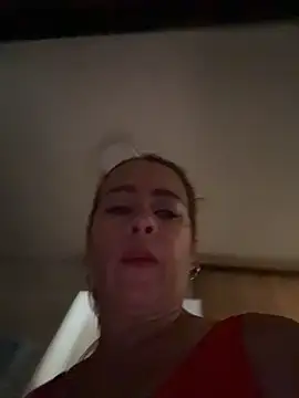 Natigoonzalez online show from 05-02-26, 02:22