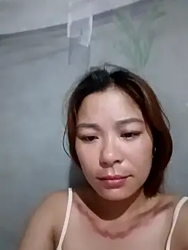 mia0033 online show from 05-15-26, 10:06