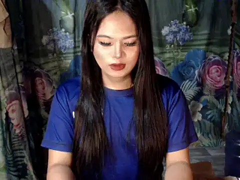 Alexafoxtt online show from 04-23-26, 12:51