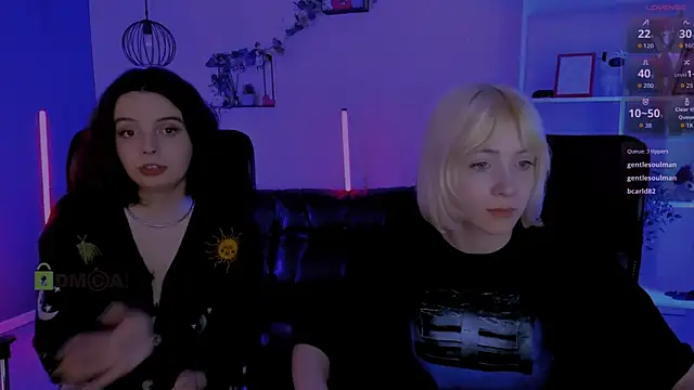 mia mooon  online show from 04-25-26, 11:02