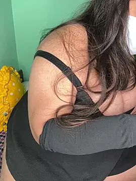 Desifiregirl online show from 05-31-26, 11:39