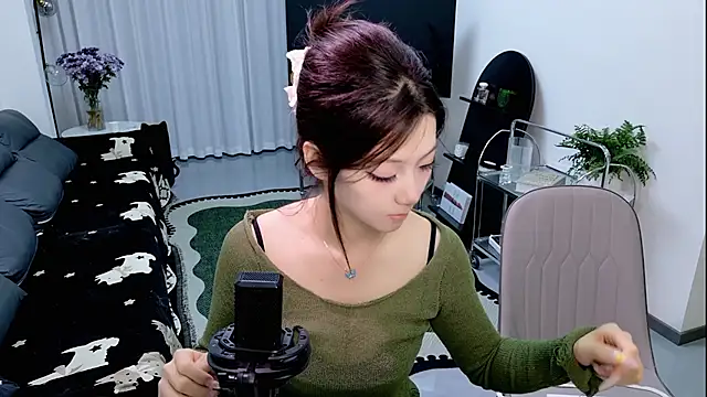 pooh-003 online show from 04-17-26, 12:08