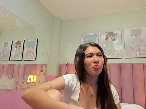 Hellencute18  online show from 04-11-26, 11:31