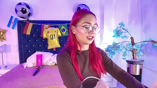 Amelie adams online show from 06-27-26, 11:26